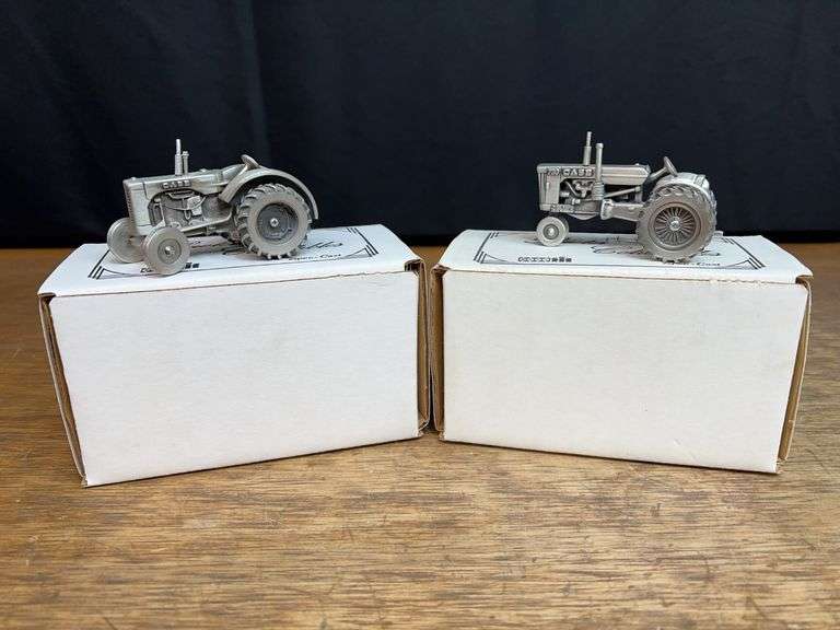 (2) 1/43 Case 730 + LA Pewter NIB SC image