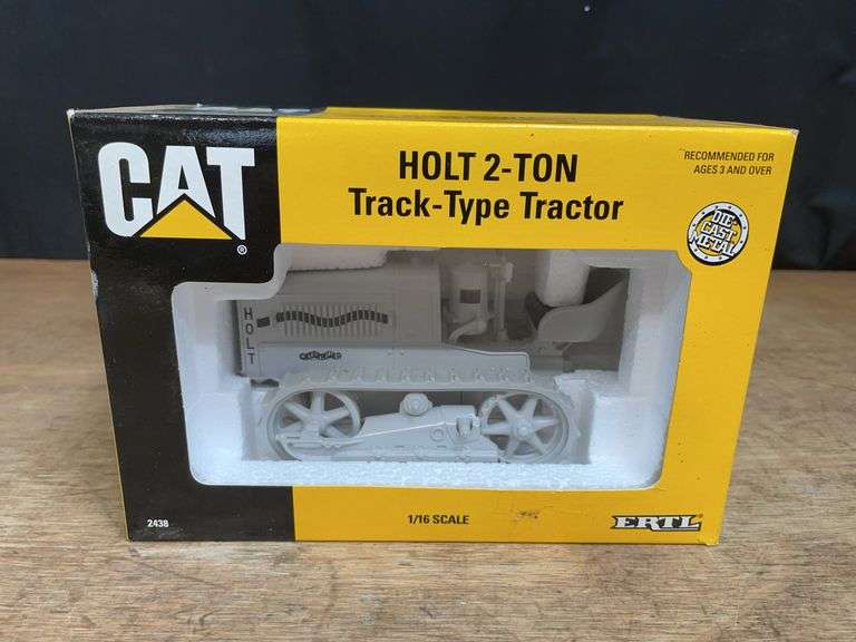 1/16 Caterpillar Holt 2 Ton Crawler NIB Ertl image