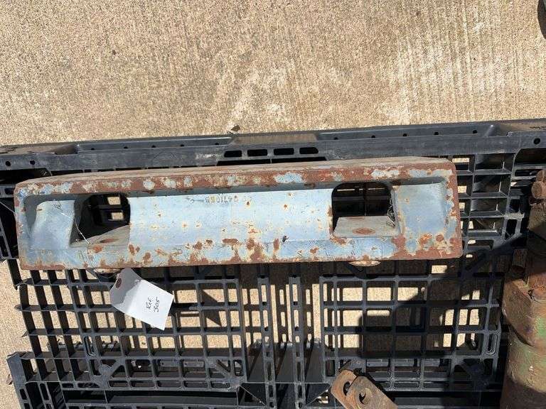 American Tractor weight bracket image