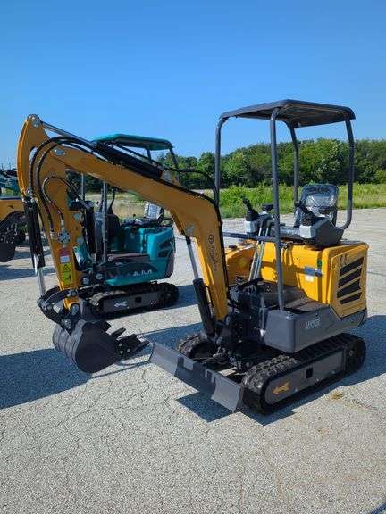 CFG Industrial Mini Excavator - MX20R - (2025) image