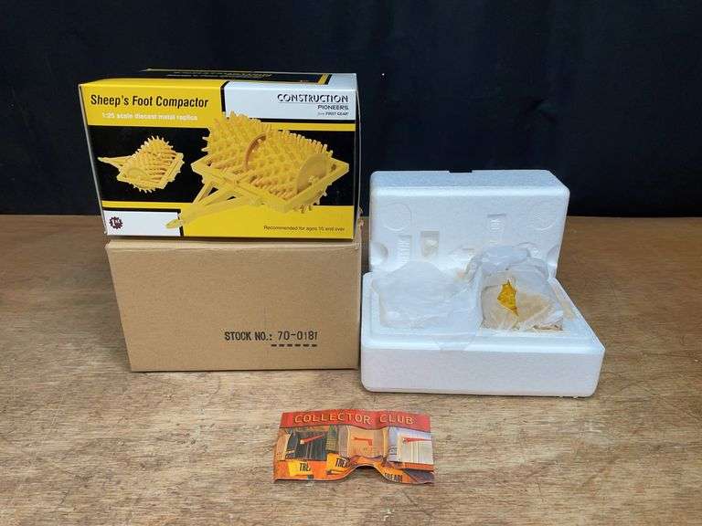 1/25 Sheep's Food Compactor NIB 1st Gear image