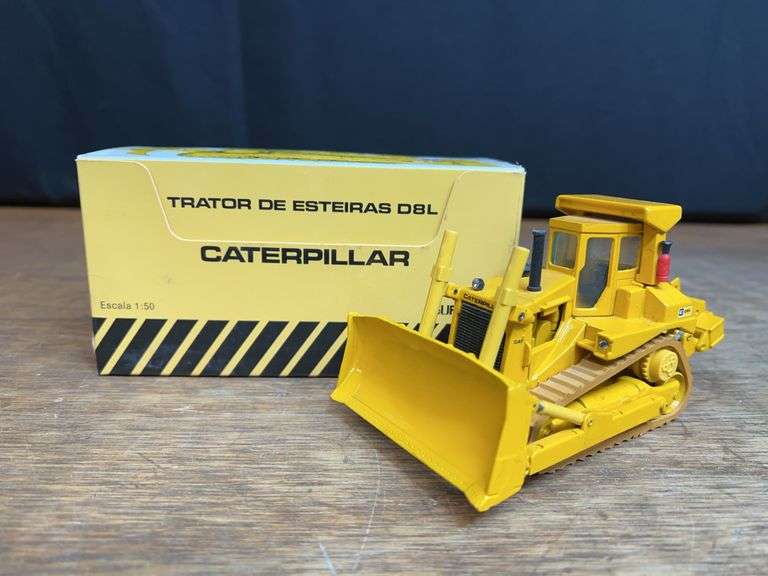 1/50 Caterpillar D8L Crawler NIB ARPRA image