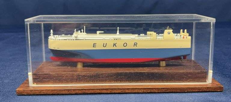 M/V Morning Concert Eukor Ro-Ro Carrier McM Models image