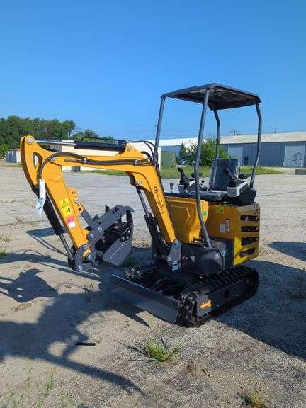 CFG Industrial Mini Excavator - MX12RX - (2025) image