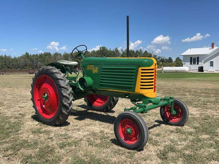 1951 Oliver 66 Row Crop Gas with Wide Front End image