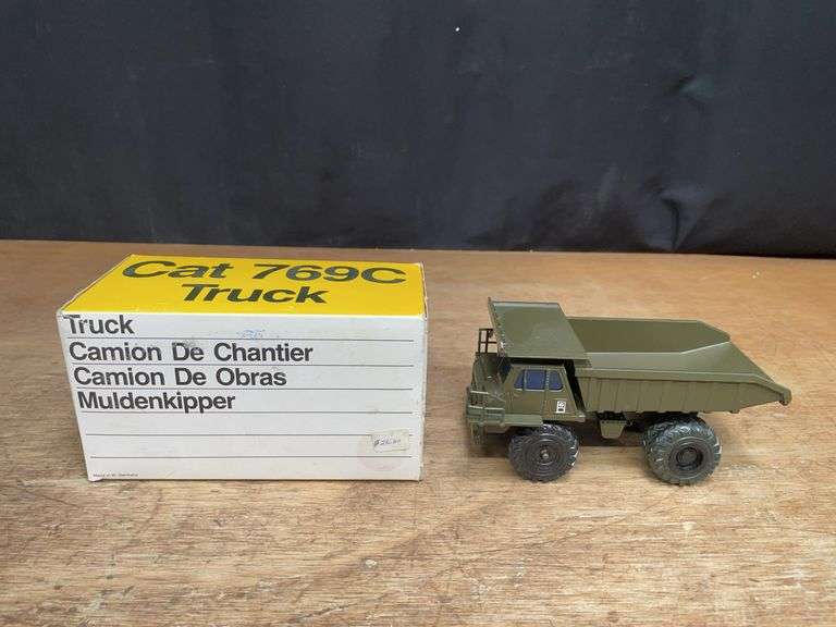 1/50 Caterpillar 769C Haul Truck NIB NZG image