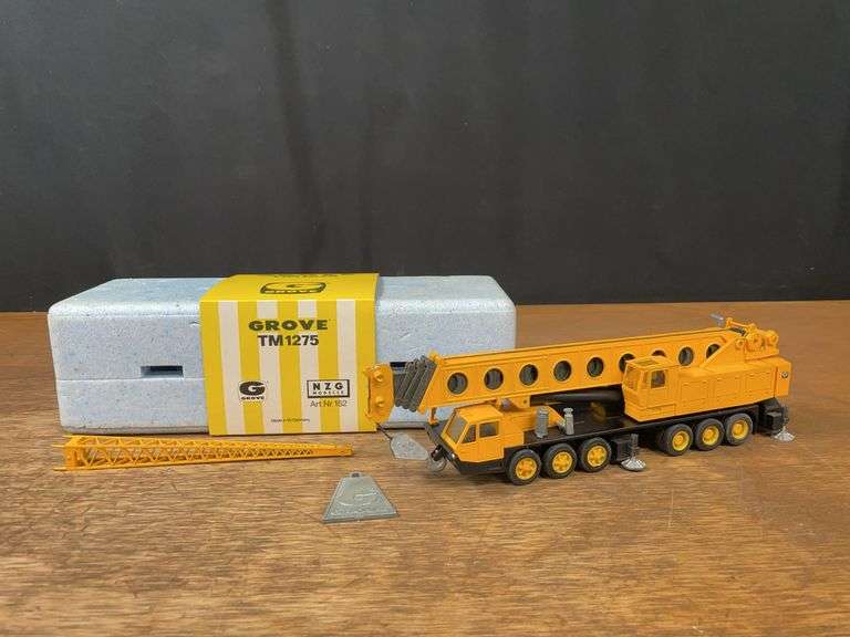 1/50 Grove TM1275 Crane NIB NZG image