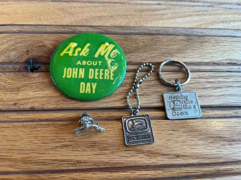 (4) John Deere Lot image