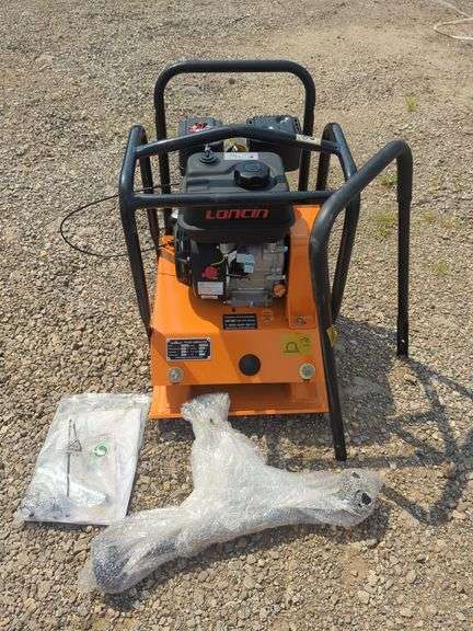 Landhonor Heavy Duty Plate Compactor 6.5 HP - LHR-PC90 image