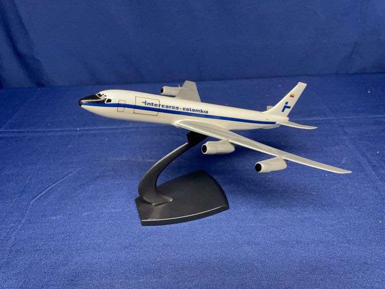 Intercargo-Columbia Airplane Model Air Jet Advance Models, INC. image