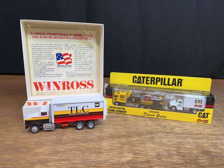 (2) Caterpillar Trucks NIB image