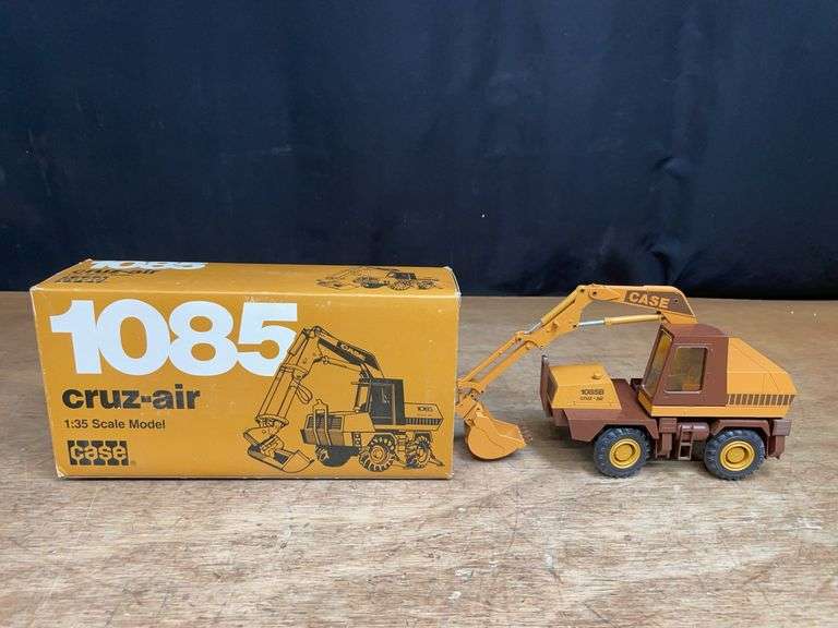 1/35 Case 1085B Cruz-Air NIB Conrad image