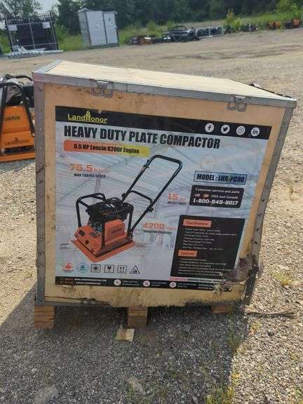 Landhonor Heavy Duty Plate Compactor 6.5 HP - LHR-PC90 image