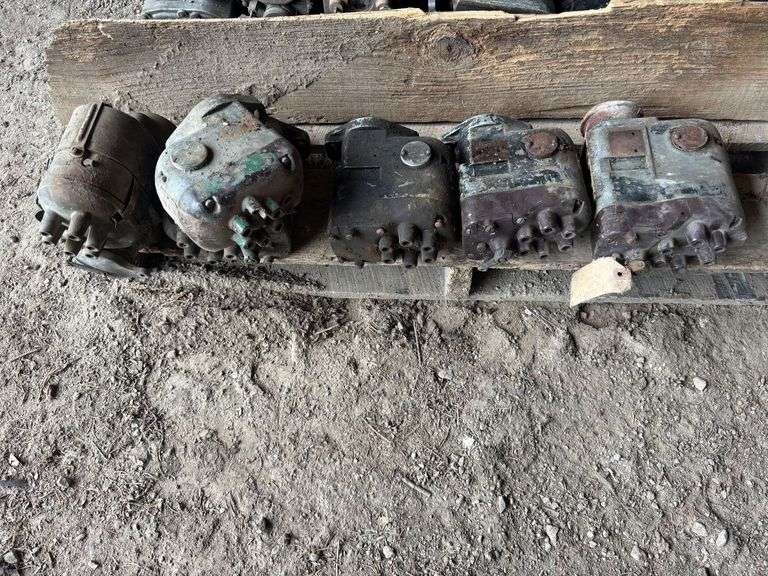 (6) Six Cylinder Magnetos image