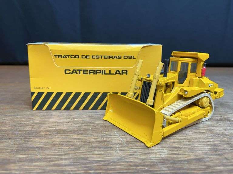 1/50 Caterpillar D8L Crawler NIB ARPRA image