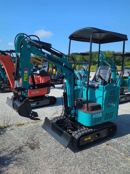 CFG Industrial Mini Excavator - H15R - (2025) image