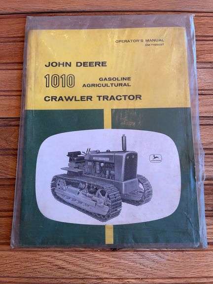 John Deere 1010 Crawler Operator's Manual image