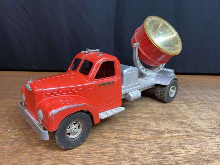 1/16 Mack Search Light Truck Smith Miller image