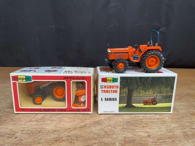 (2) Kubota Tractors NIB Diapet image