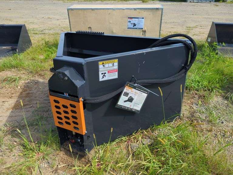 Wolverine - Concrete Chuter Skid Steer Attachment - CCT-11-148V image