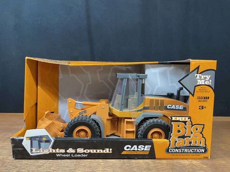 1/16 Case 621E Wheel Loader Big Farm NIB Ertl image