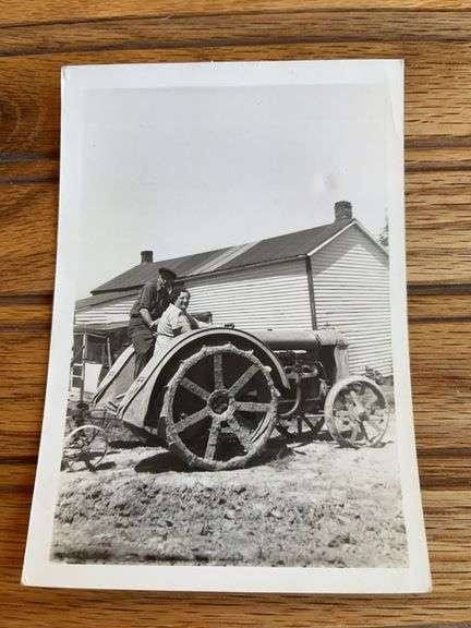 Fordson Tractor Photo image