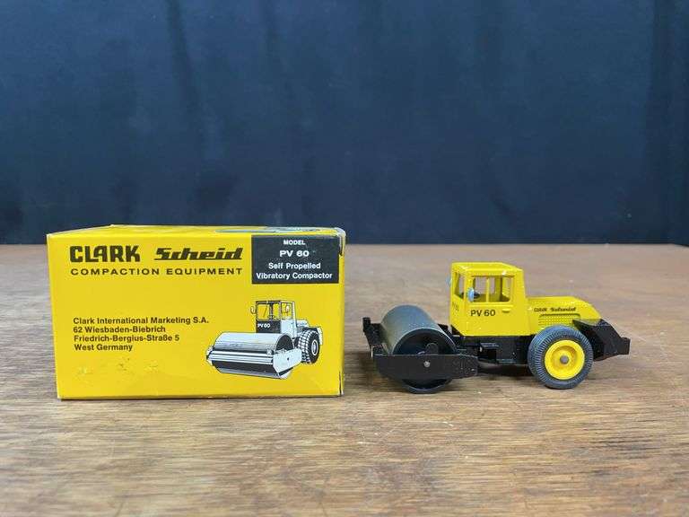 1/50 Clark Scheid PV60 Vibratory Compactor NIB Gescha image