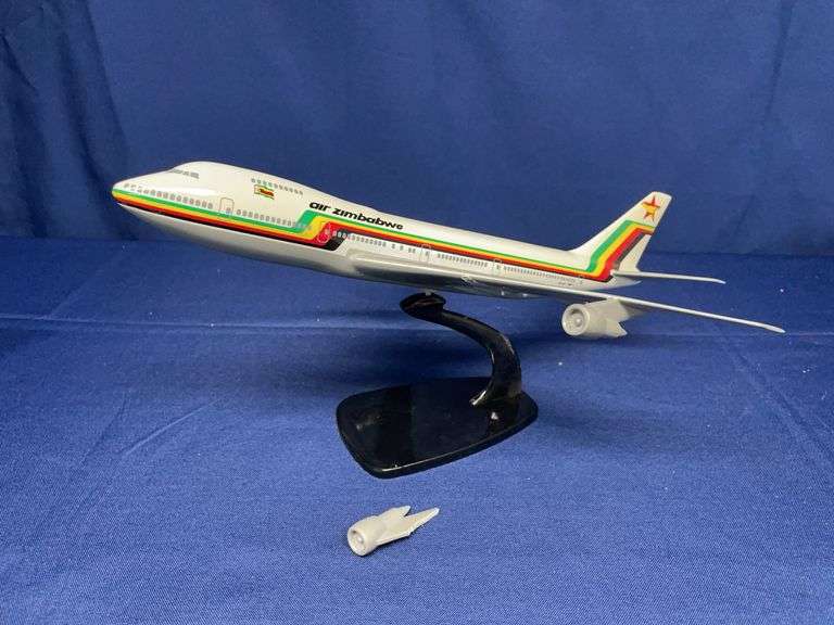 Air Zimbabwe Airplane Travel Agency Model image
