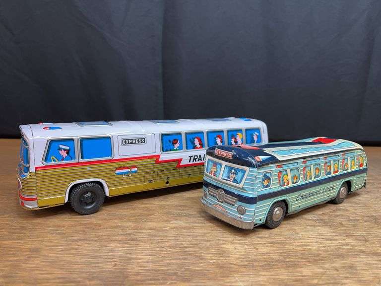 (2) Greyhound + Trailways Buses image