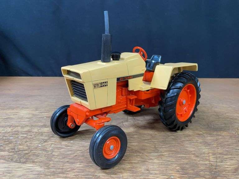 1/16 Case 1270 Ertl image