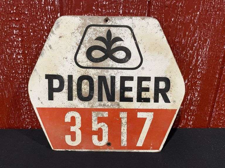 Pioneer Field Sign image