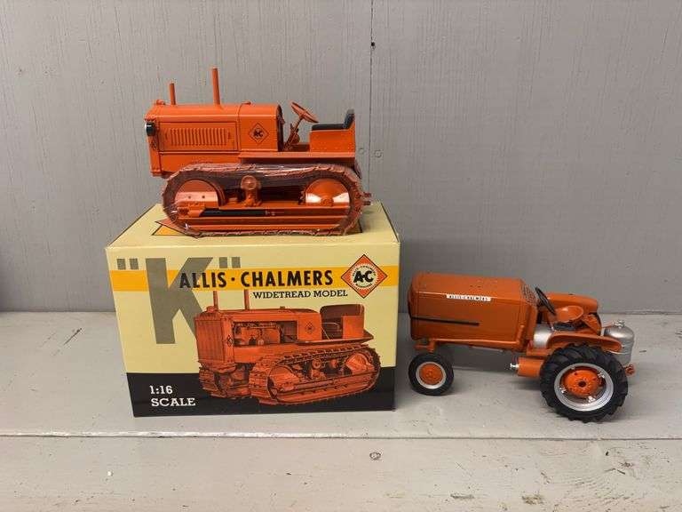 1/16 Allis Chalmers C Model K Crawler + Fuel Cell Tractor SC image