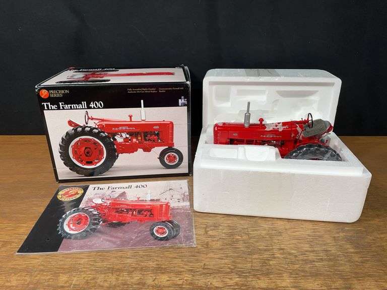 1/16 Farmall 400 Precision NIB Ertl image