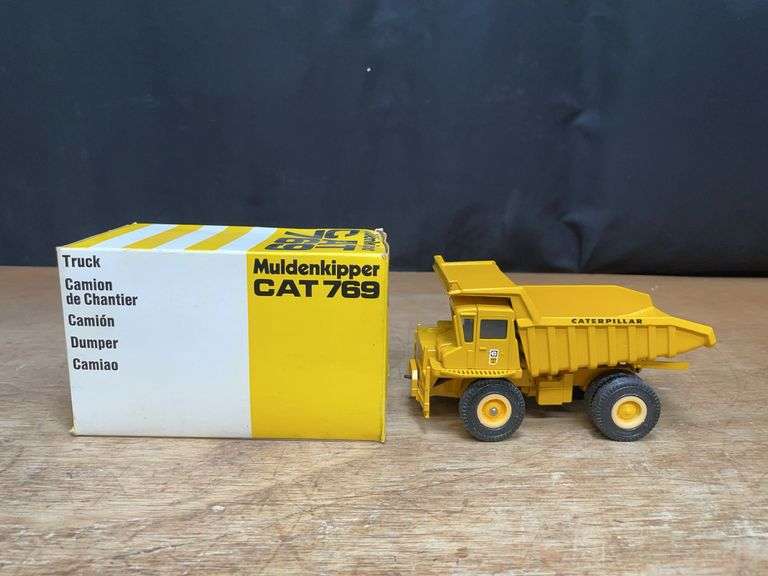 1/50 Caterpillar 769 Haul Truck NIB Gescha image