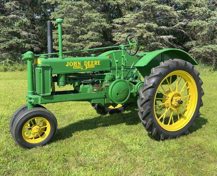 1936 John Deere Unstyled Model B image