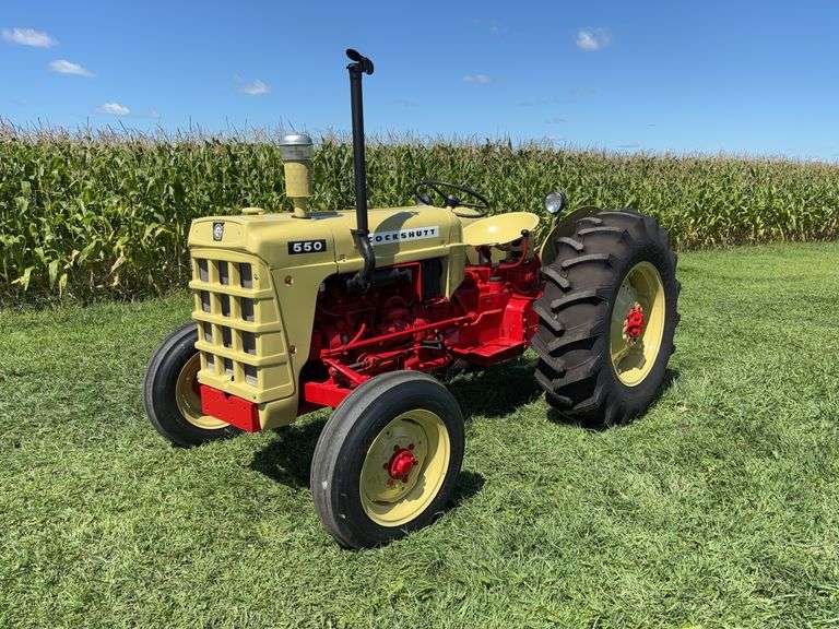 Cockshutt 550 Utility Diesel image