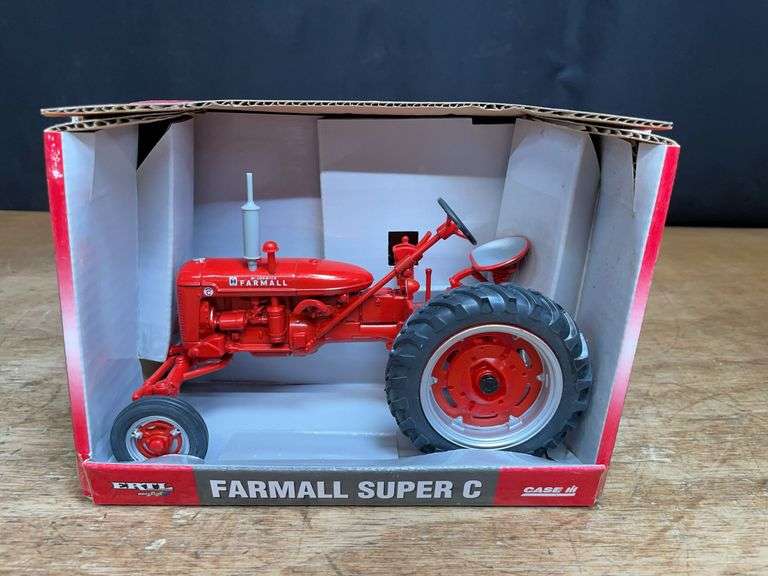 1/16 Farmall Super C NIB Ertl image