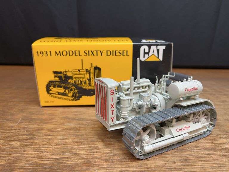 1/25 Caterpillar Sixty Crawler NIB Conrad image