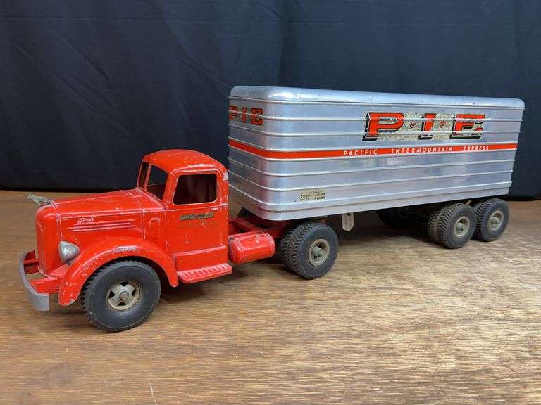 1/16 Mack PIE Semi Smith Miller image
