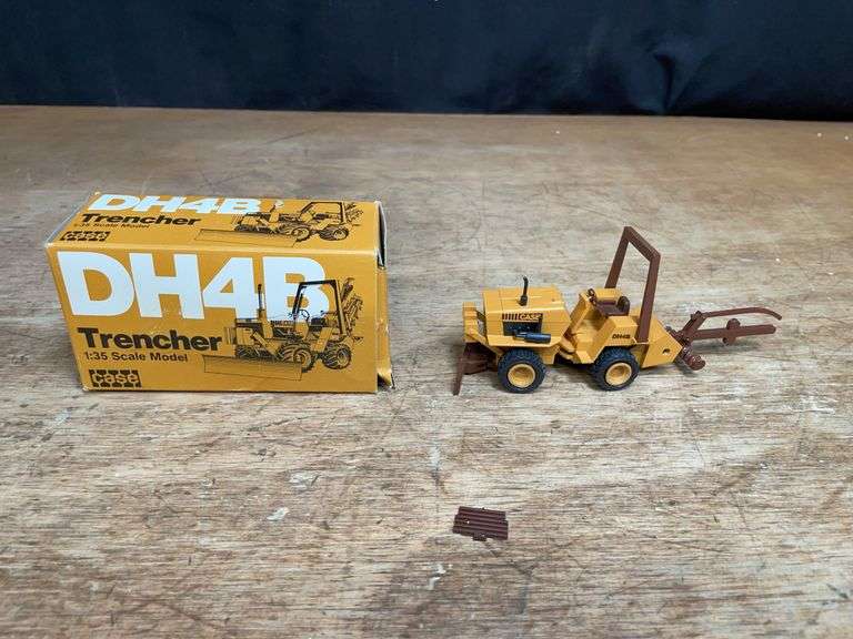 1/35 Case DH4B Trencher NIB Conrad image
