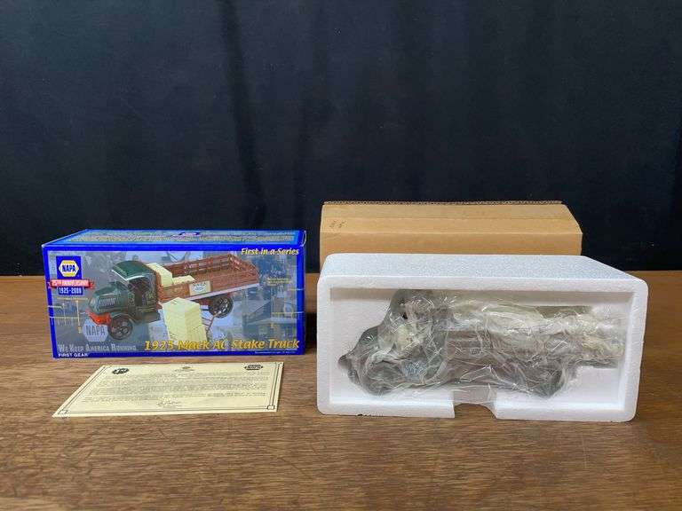 1/34 NAPA Mack AC Stake Truck NIB 1st Gear image