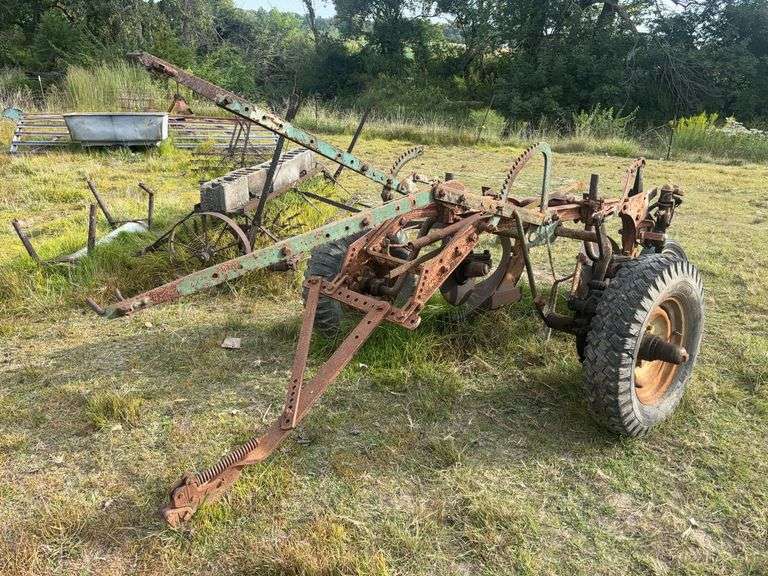 Oliver 2 Bottom Plow image
