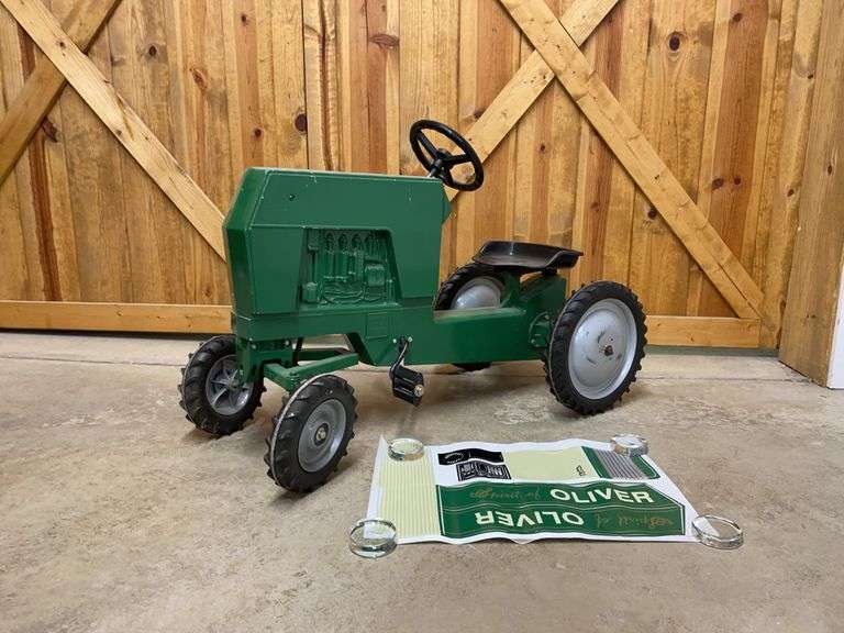 Spirit of Oliver Collector Pedal SM image