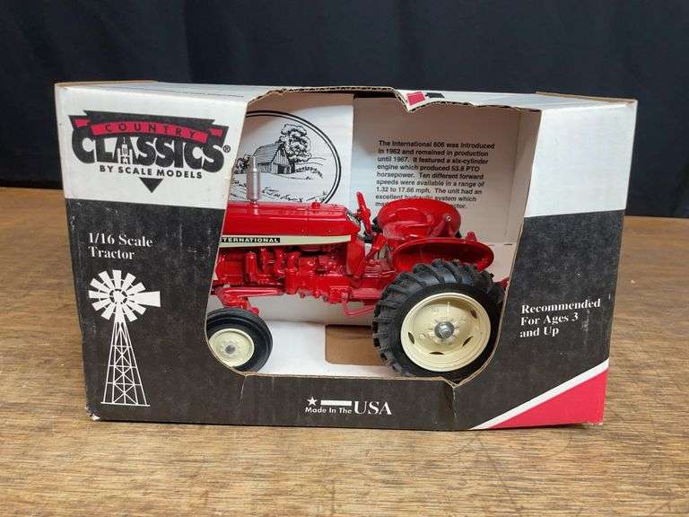 1/16 IH 606 NIB SM image