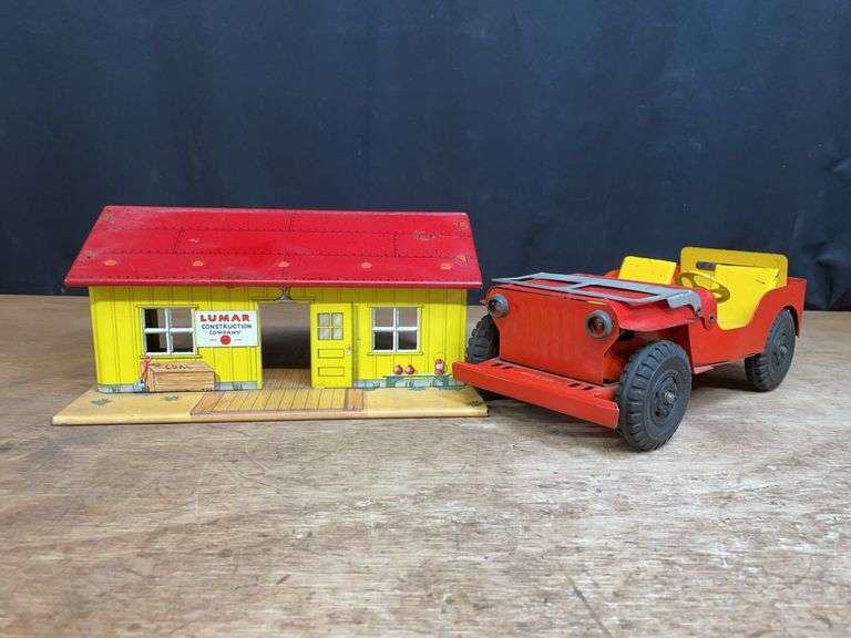 (2) Willys Jeep + Building Marx image