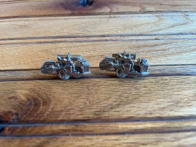 Caterpillar Scraper Cuff Links image