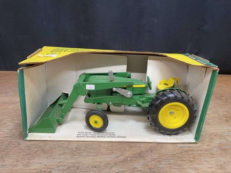 1/16 John Deere 2040 w/Loader NIB Ertl image