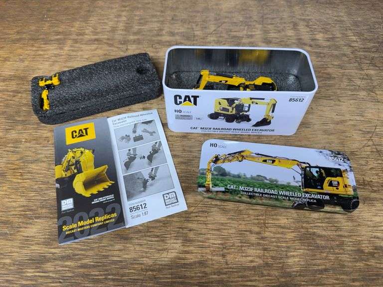 1/87 Caterpillar M323F Excavator NIB DM image
