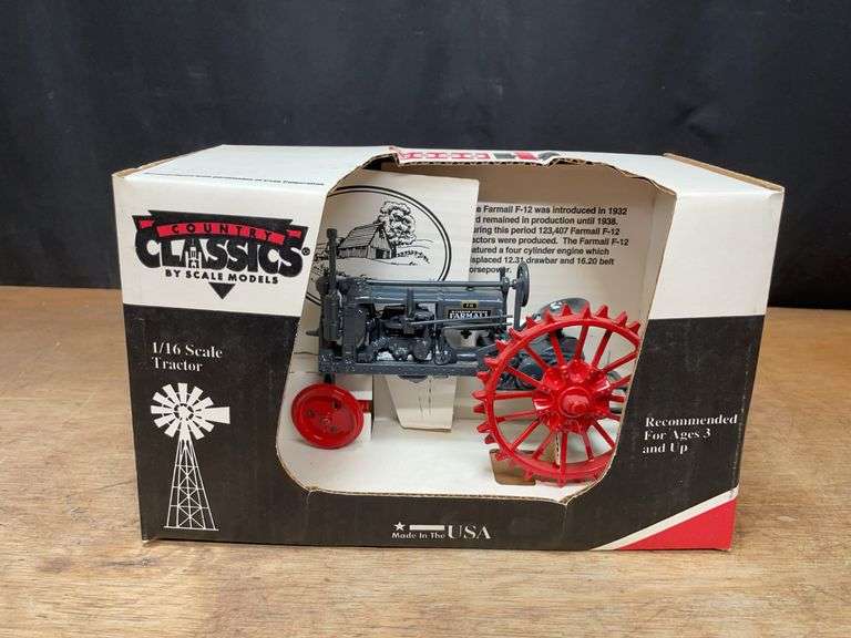 1/16 Farmall F-12 NIB SM image
