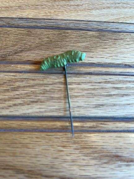 Holt Caterpillar Straight Pin image